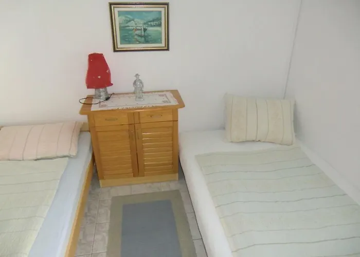With Parking Space - 17069 Apartment *